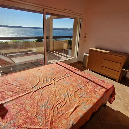 2 Pieces Climatise Avec Piscine Et Parking, Ste Maxime, Golfe St Tropez - Fr-1-780-90 Apartment